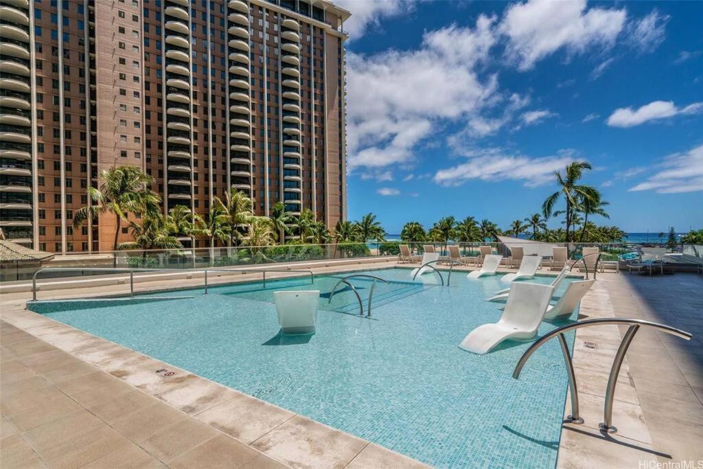 Ilikai Hotel With Ocean View ホノルル エクステリア 写真