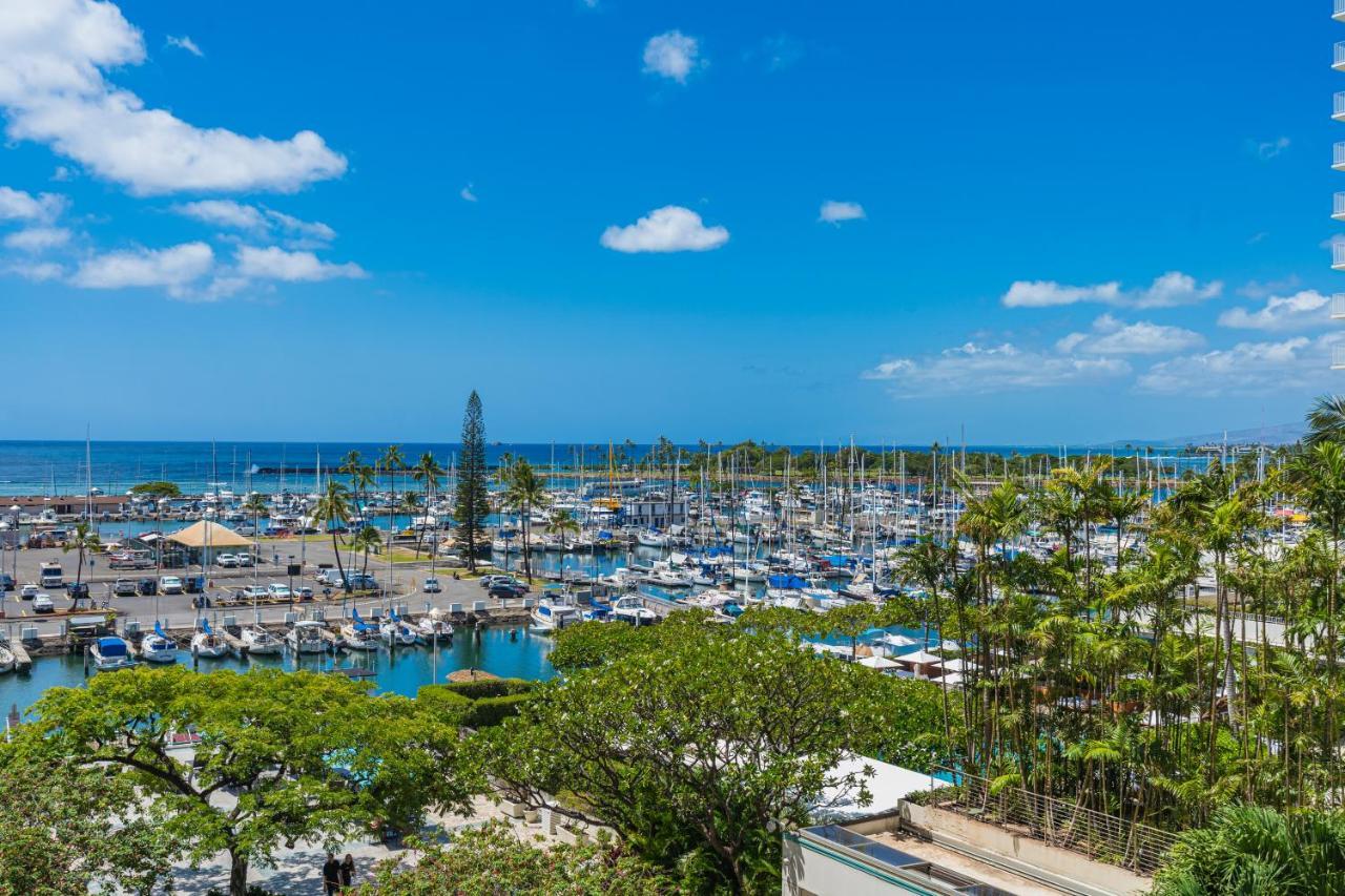 Ilikai Hotel With Ocean View ホノルル エクステリア 写真
